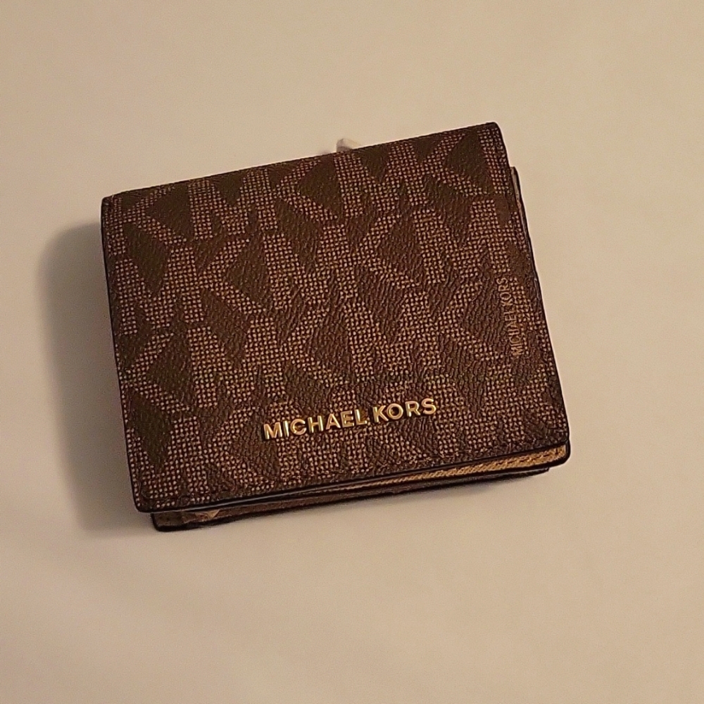 Michael Kors wallet